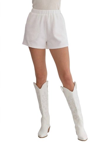 Introdução - Shorts de cintura alta texturizados