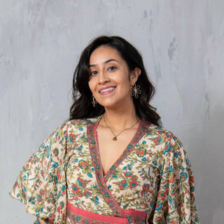 Baizaar - Women's Flower Cutout Stud Earring