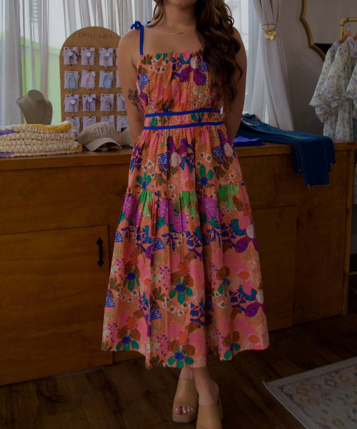 &Merci - Good Days Floral Midi Dress