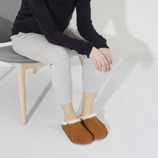 Birkenstock - Sandálias femininas Zermatt Premium Suede estreitas