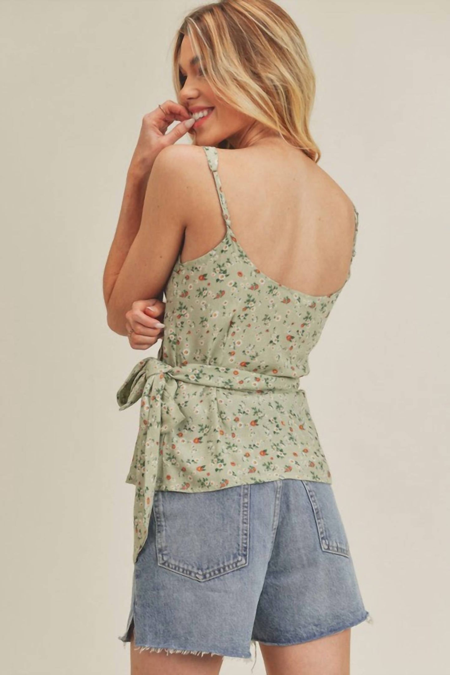 Aemi + Co - Wrap Top