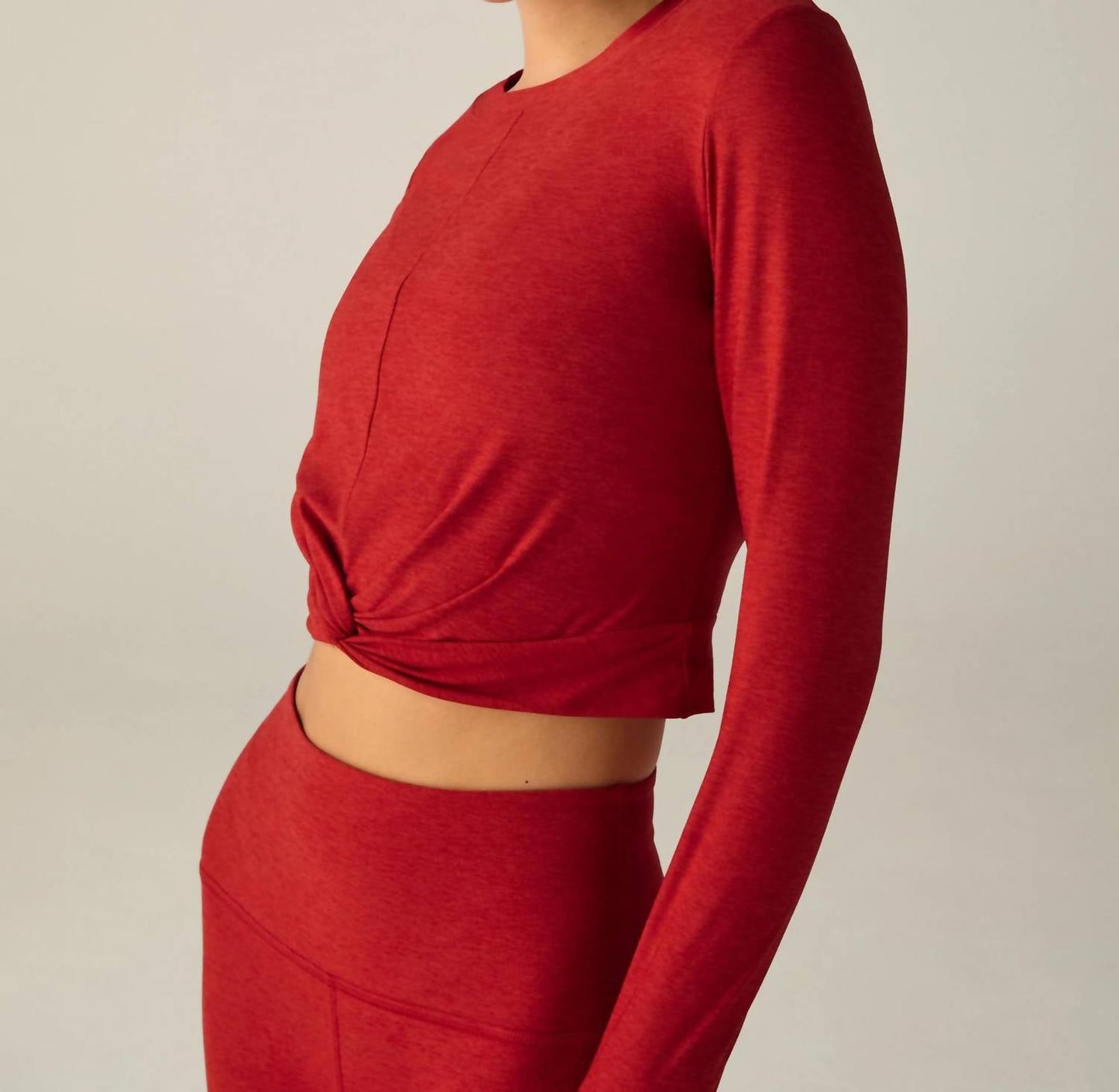 Beyond Yoga - Featherweight Center Stage Cropped Long Sleeve Pullover Tee Top