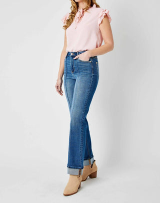 Judy Blue - Calça jeans reta com detalhe de costura frontal e cintura alta