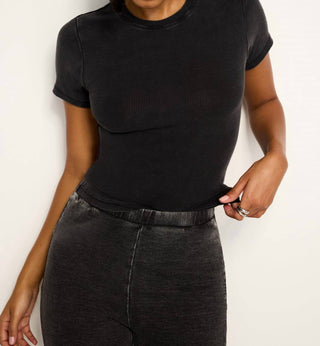 Good American - Camiseta Jeanius Justa