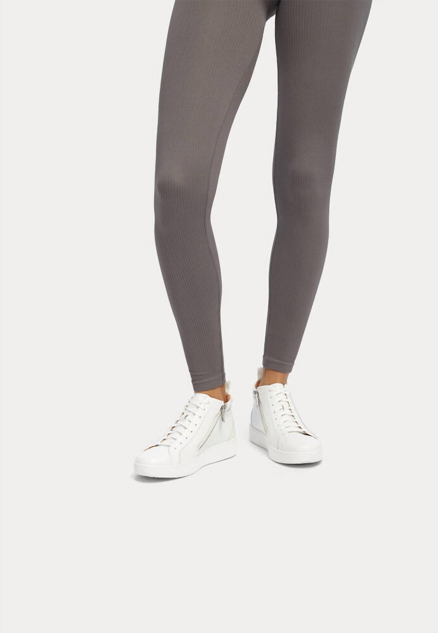 Fitflop - Women's Rally High Top Lace-up Leather Sneaker With Zipper