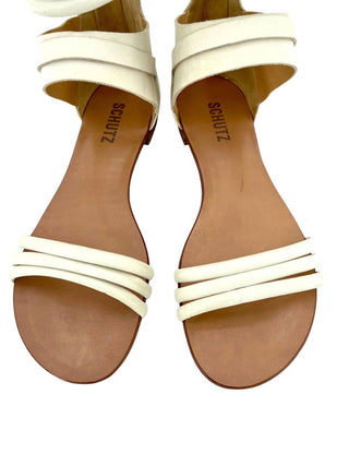 Schutz - Sandálias rasteiras gladiadoras femininas de couro macio com tiras