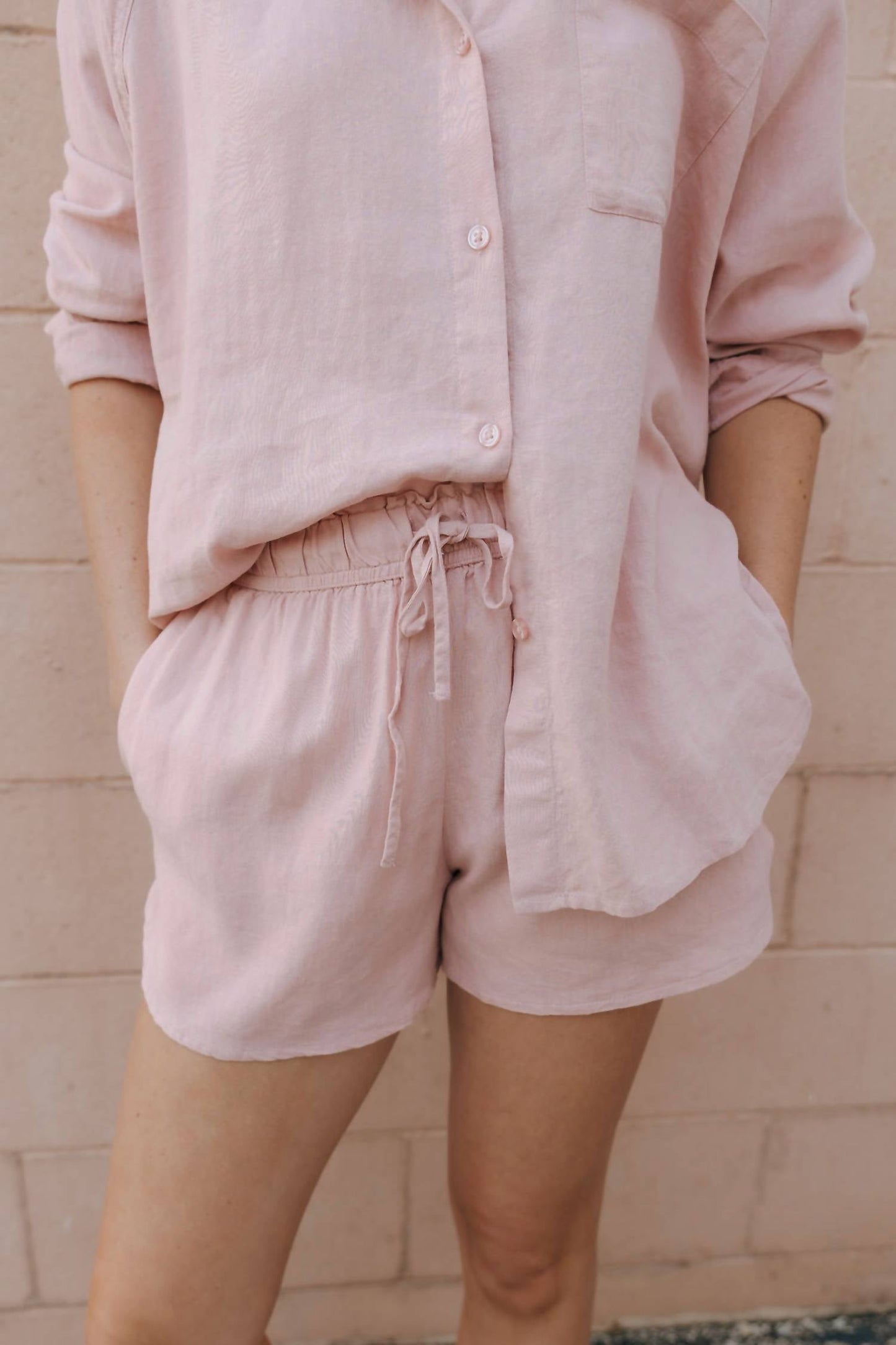 Z Supply - Perfect Mid-high Rise Linen Shorts