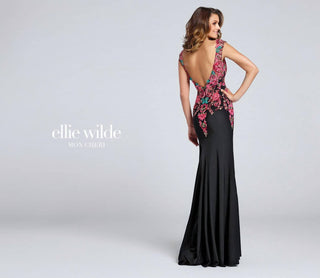 Ellie Wilde - Women's Sheath Dress