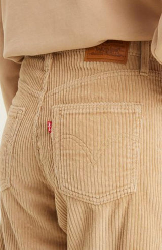 Levi'S - Calça reta com cintura alta e tornozelo de veludo cotelê