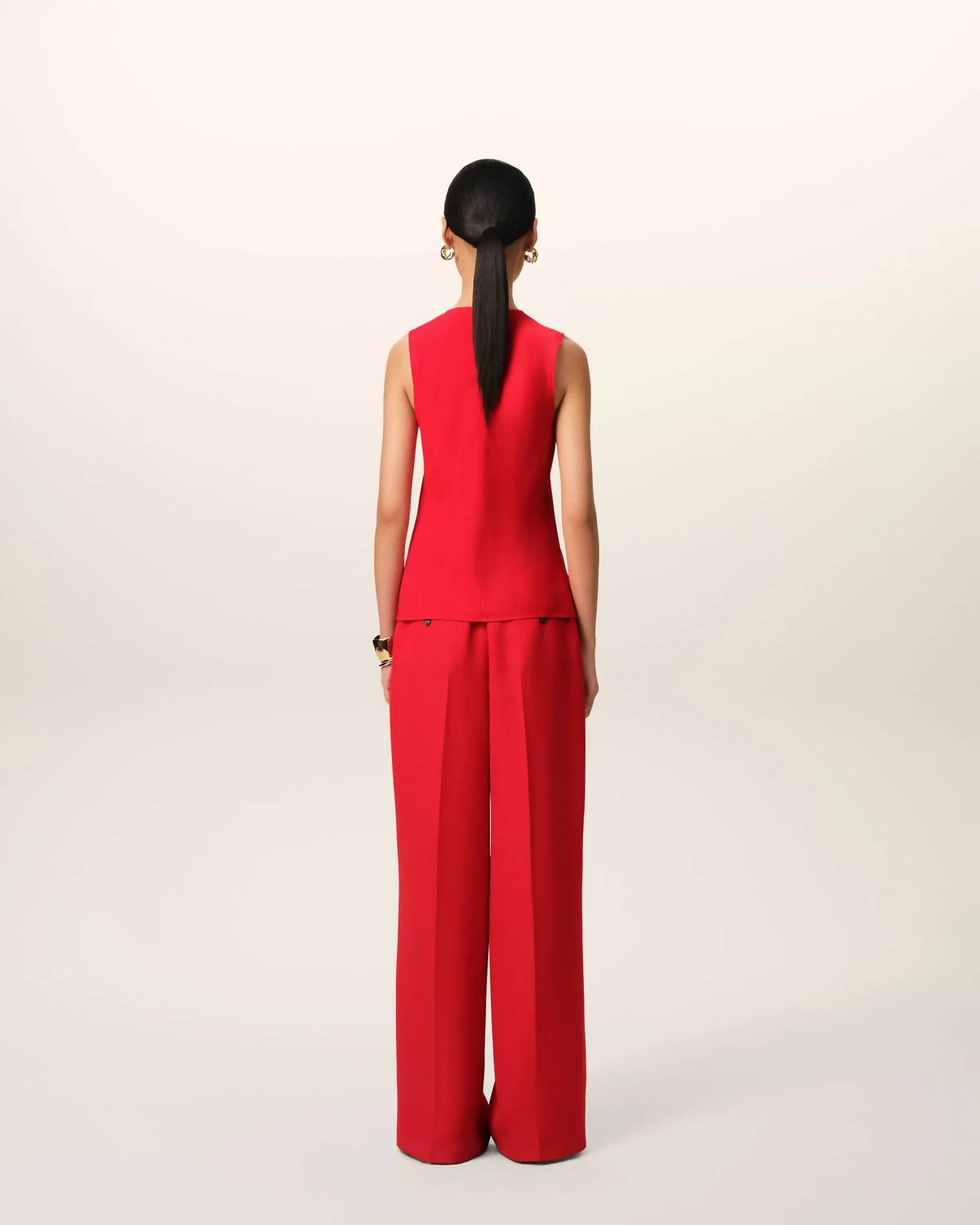 Ami - Sleeveless Tank Top
