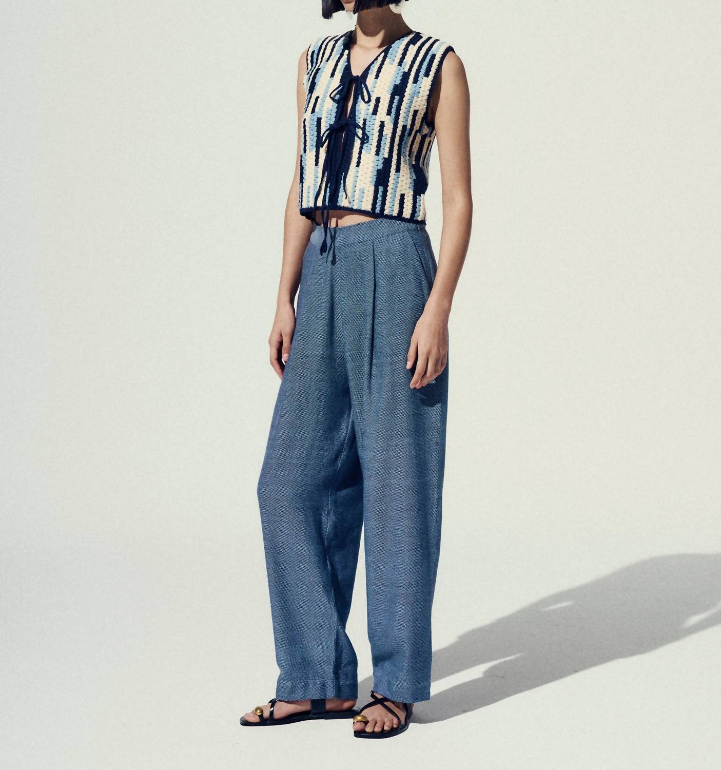 Escvdo - Anadara Crochet Vest