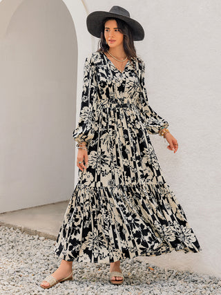 Vestido de manga comprida com decote em V e estampa smocked