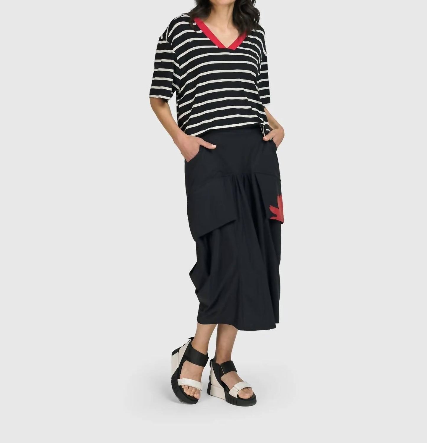 Alembika - Tekbika Gotta Have Art Skirt
