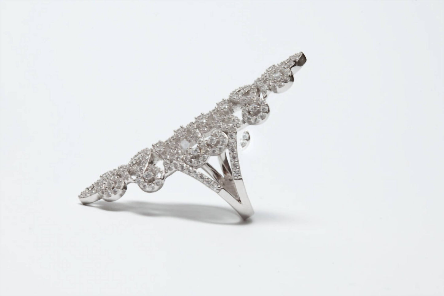 Avenue Chic - Women's Statement Lace Ring