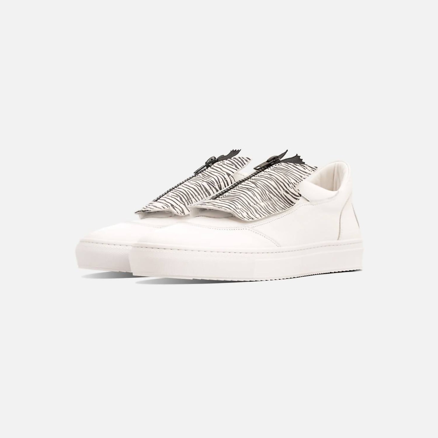 Fini - Women's Bold Shoe