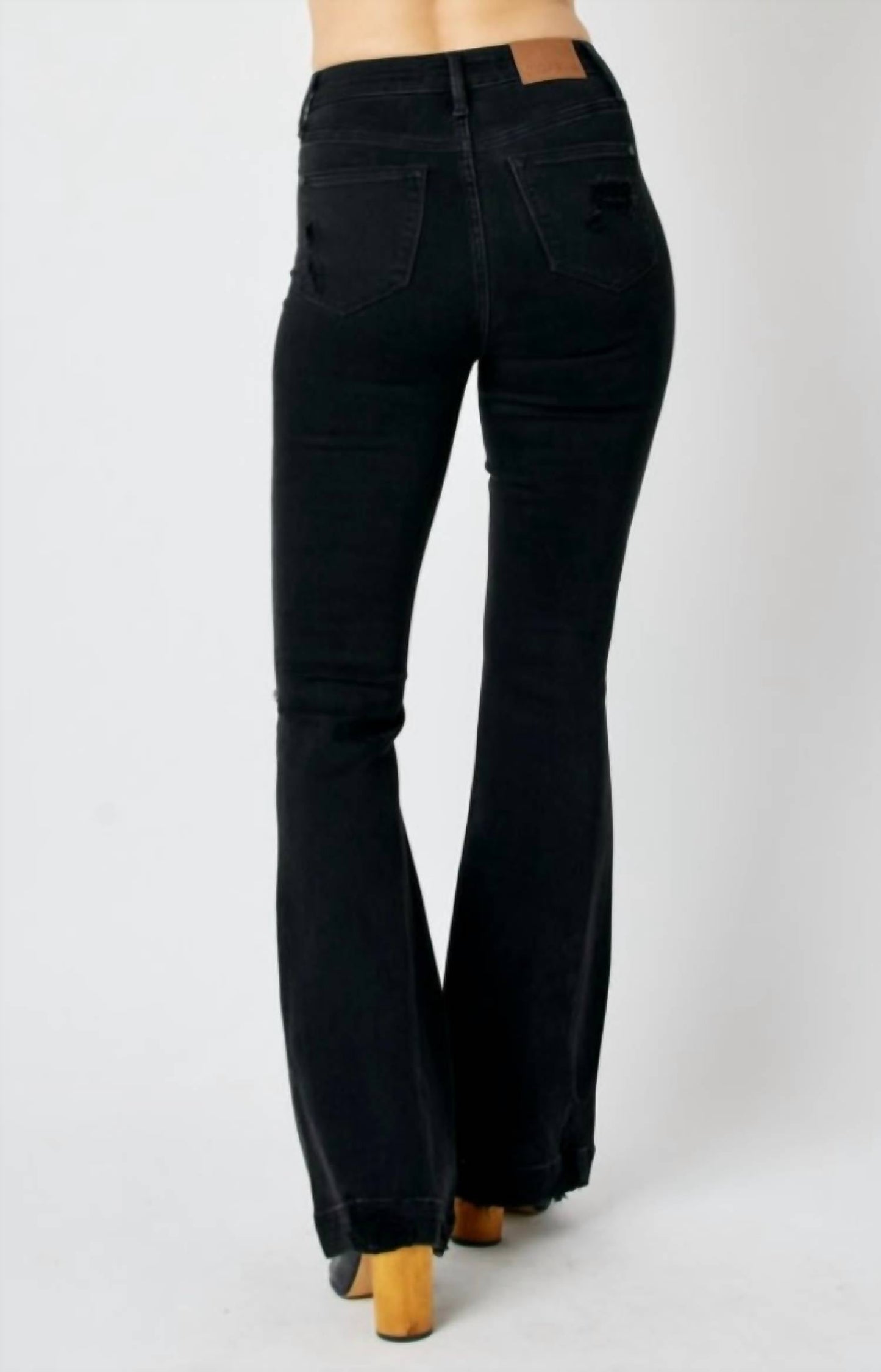 Judy Blue - High Waisted Tummy Control Distressed Flare