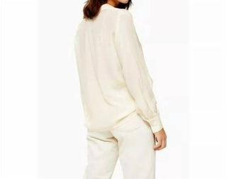 Topshop - Camisa de seda com botões Pole Situation