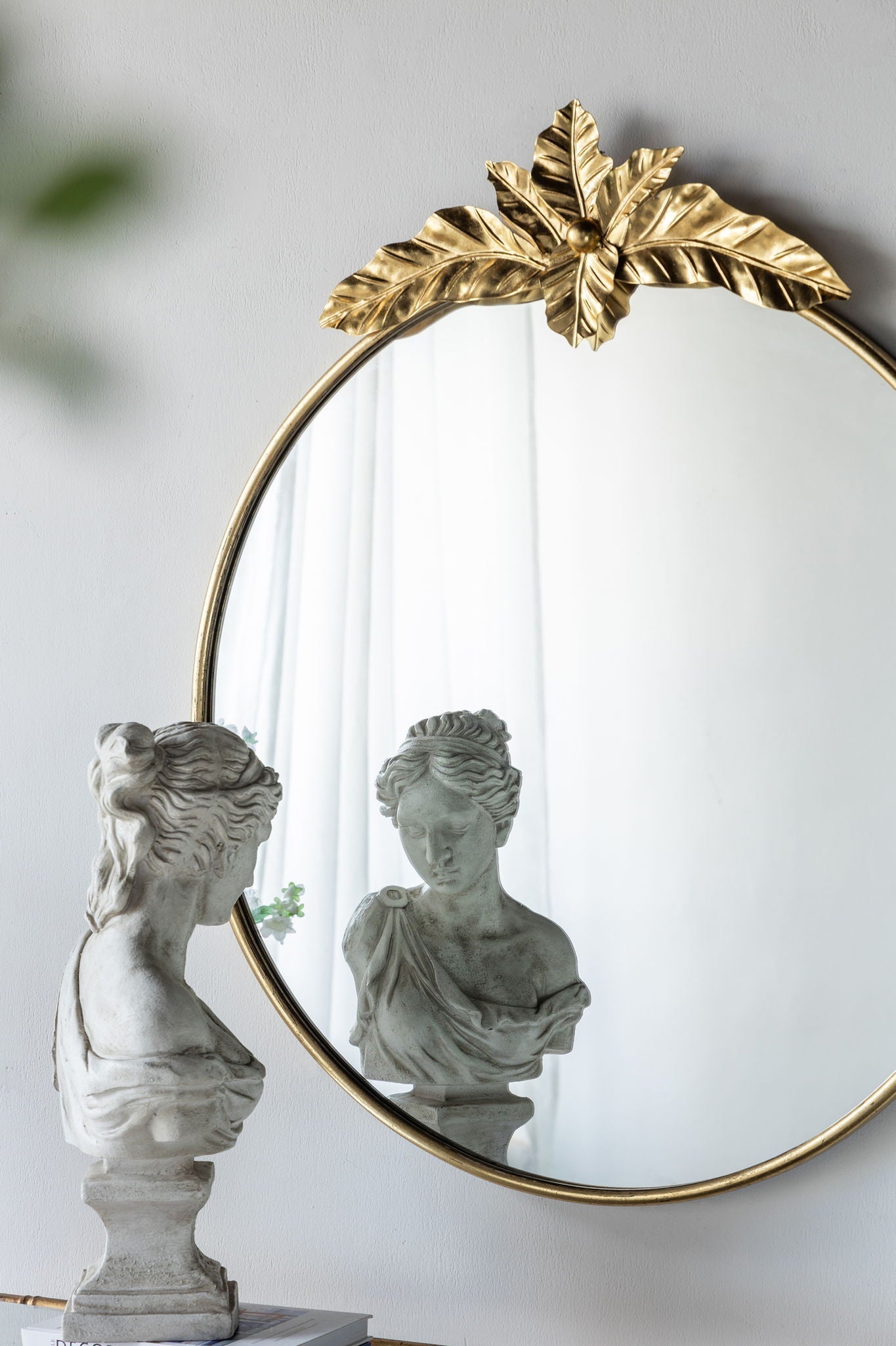 Large Round Wall Mirror With Metal Frame Circle Accent Mirror For Living Room Bedroom Entryway - Gold