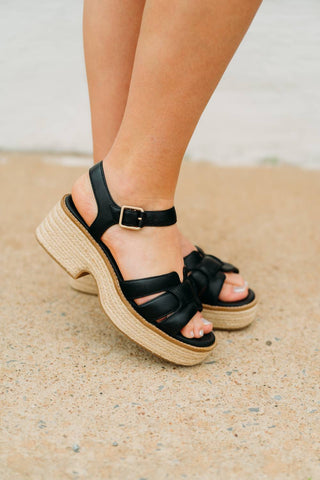 Clarks - Women's Coledale Strap Sandals