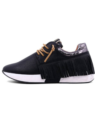Cowgirl Vogue - Women's Fringe Sneaker