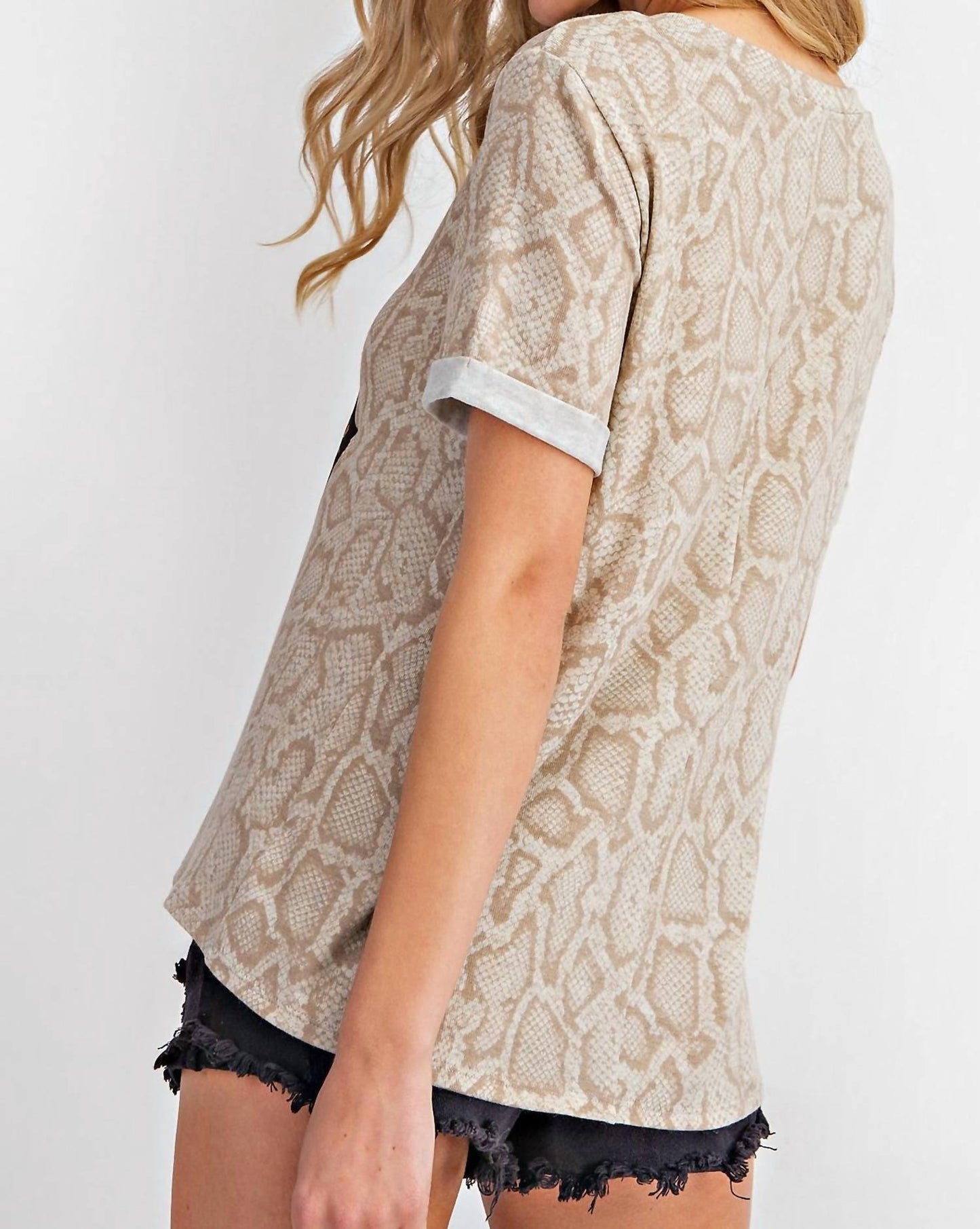 143 Story - Snake & Leopard Lips Top