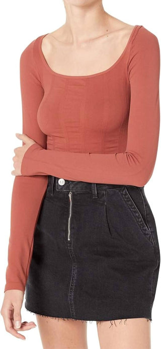 Free People - Blusa de manga comprida sem costura Stay Here
