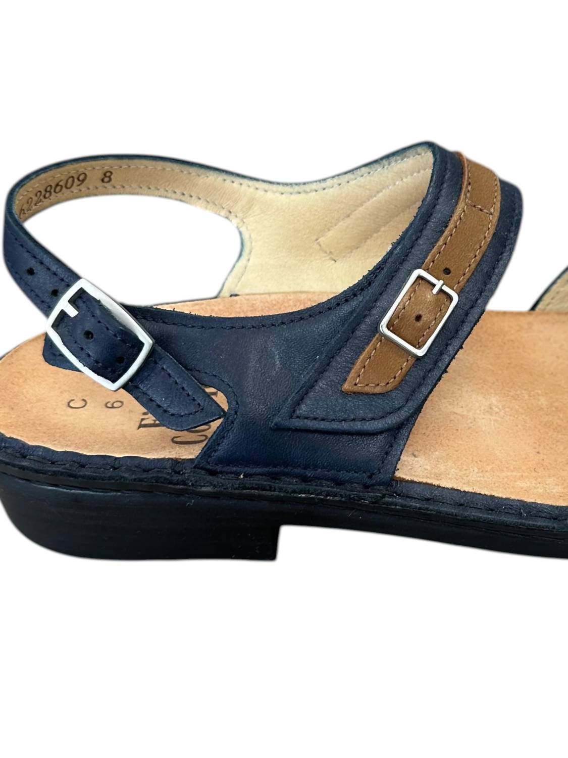 Finn Comfort - Women's Sasso Sandal