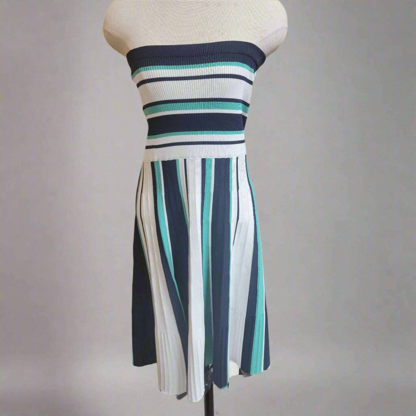 525 America - Women's Fitted Midi Skirt