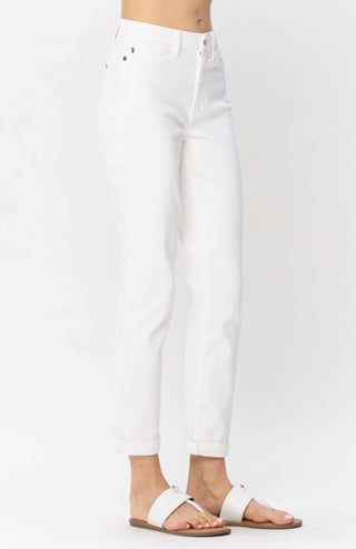 Judy Blue - Calça Jeans Boyfriend com Punho Duplo