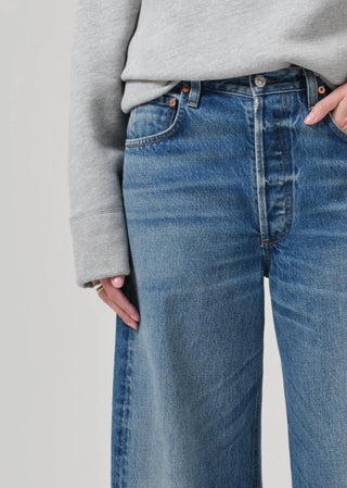 Cidadãos da Humanidade - Calça Jeans Crop Ayla Raw Hem