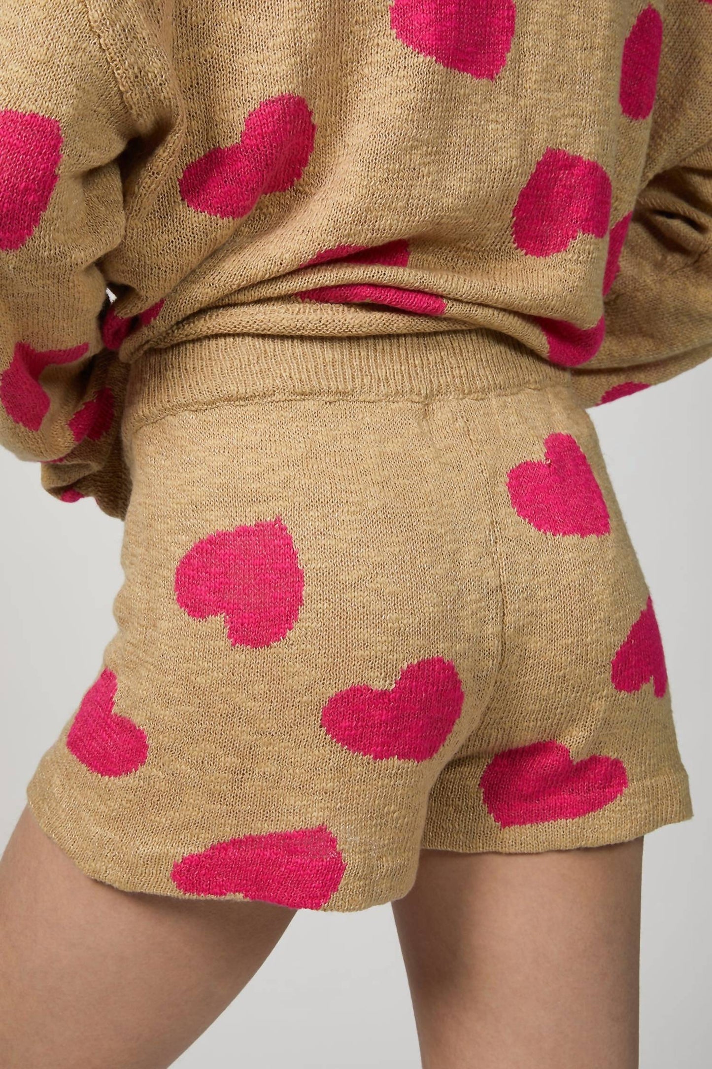 Beach Riot - CURTA DE AREIA