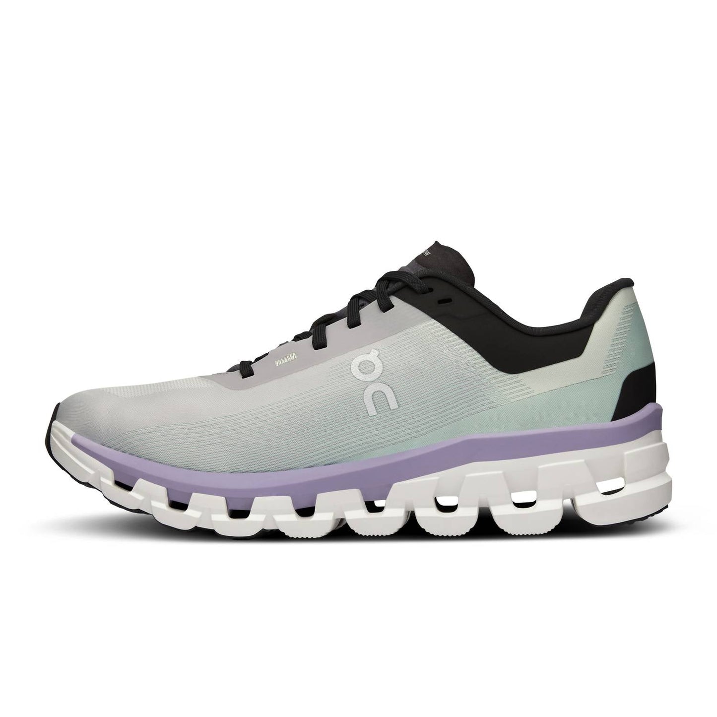 On Running - Women's Cloudflow 4 Running Shoes