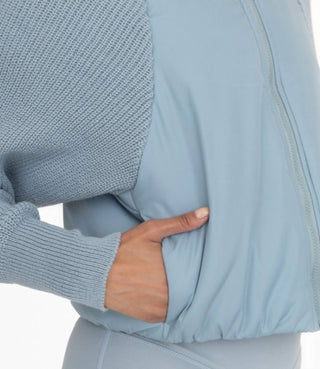 Mono B - Jaqueta híbrida acolchoada com acabamento Erika