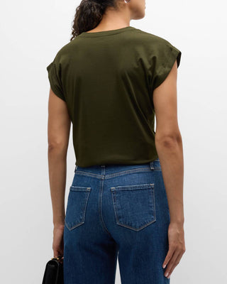 Moldura - Camiseta com decote em V fácil