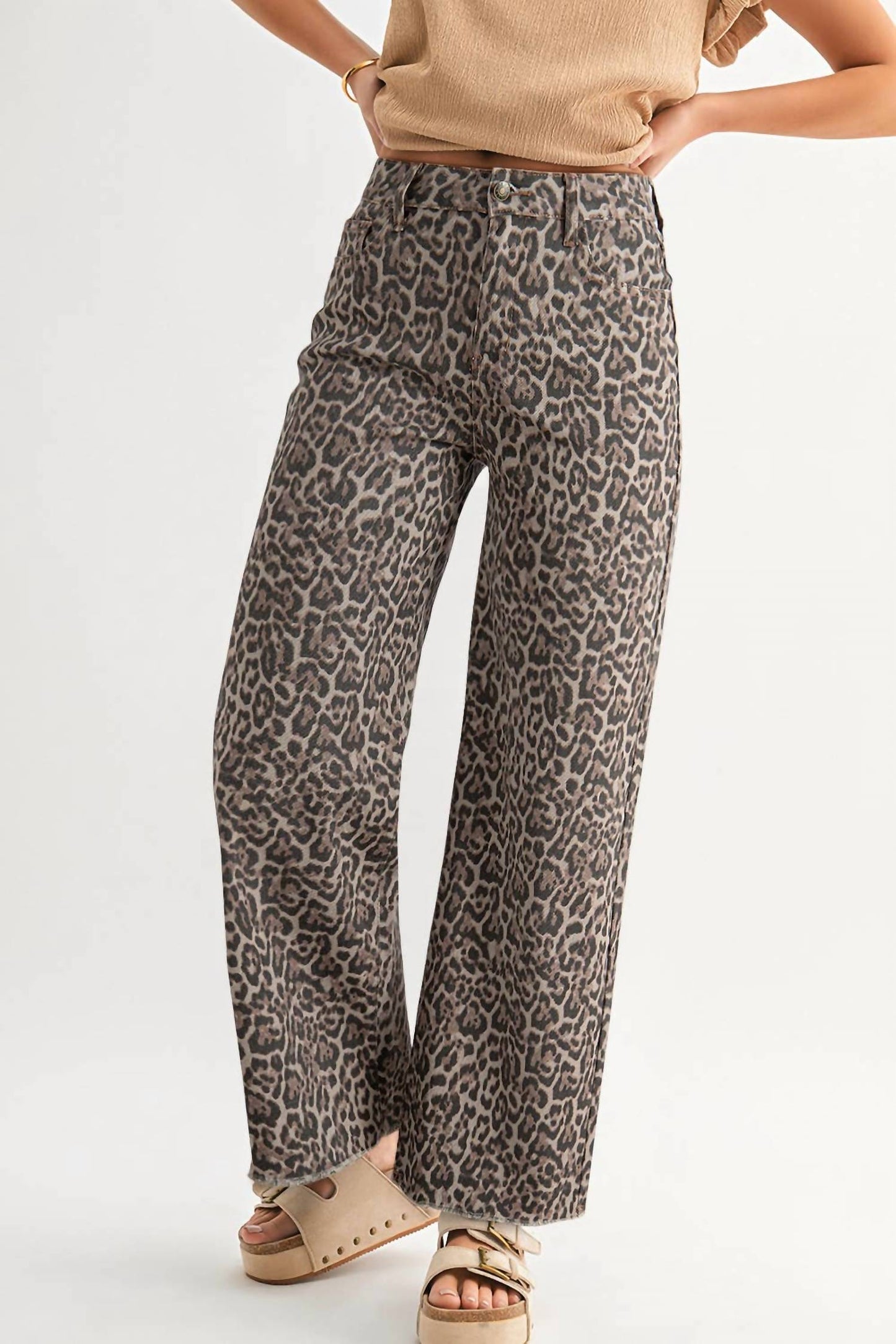 Aapparella - Frayed Edge Wide Leg High Waist Jeans