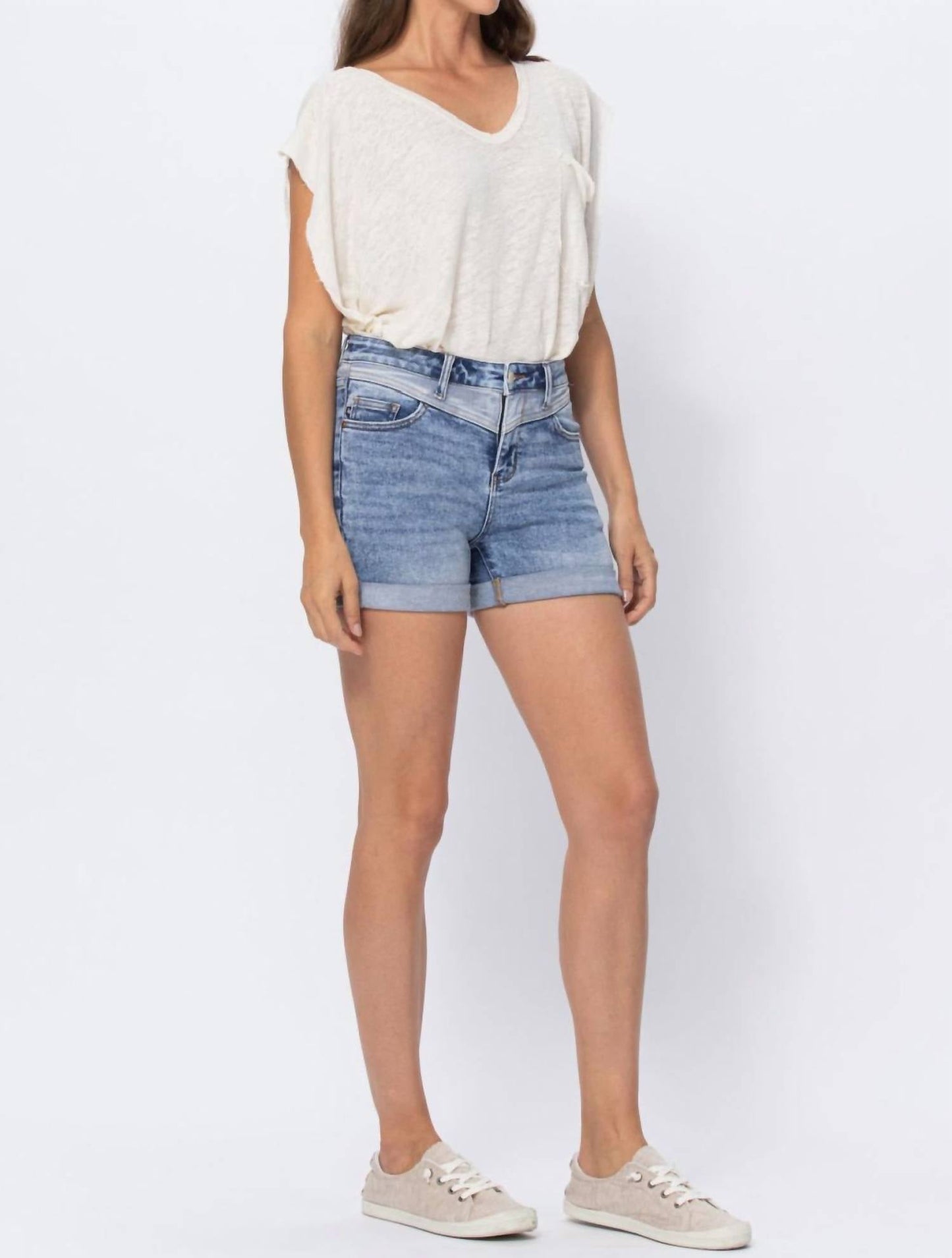 Judy Blue - 2-Tone Yoke High Rise Short