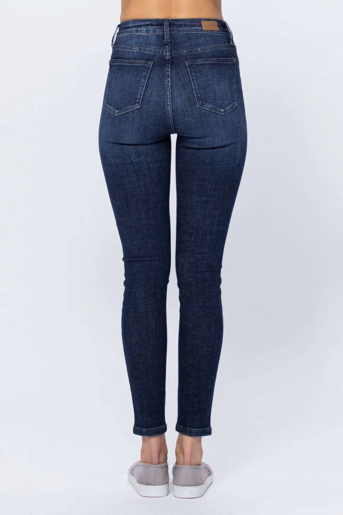 Judy Blue - Europe Skinny Jeans