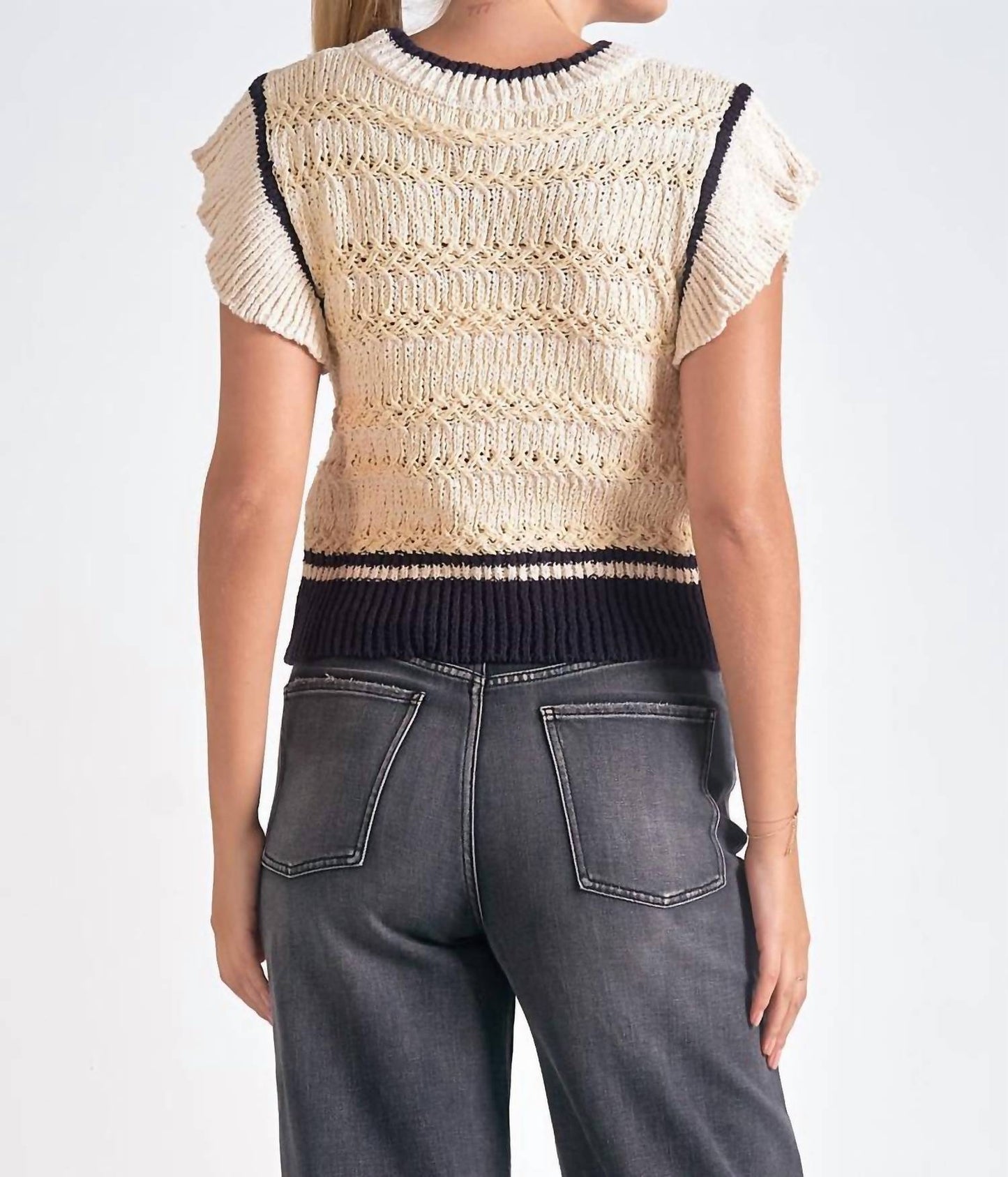Elan - 7 Sweater Cap Sleeve Crewneck