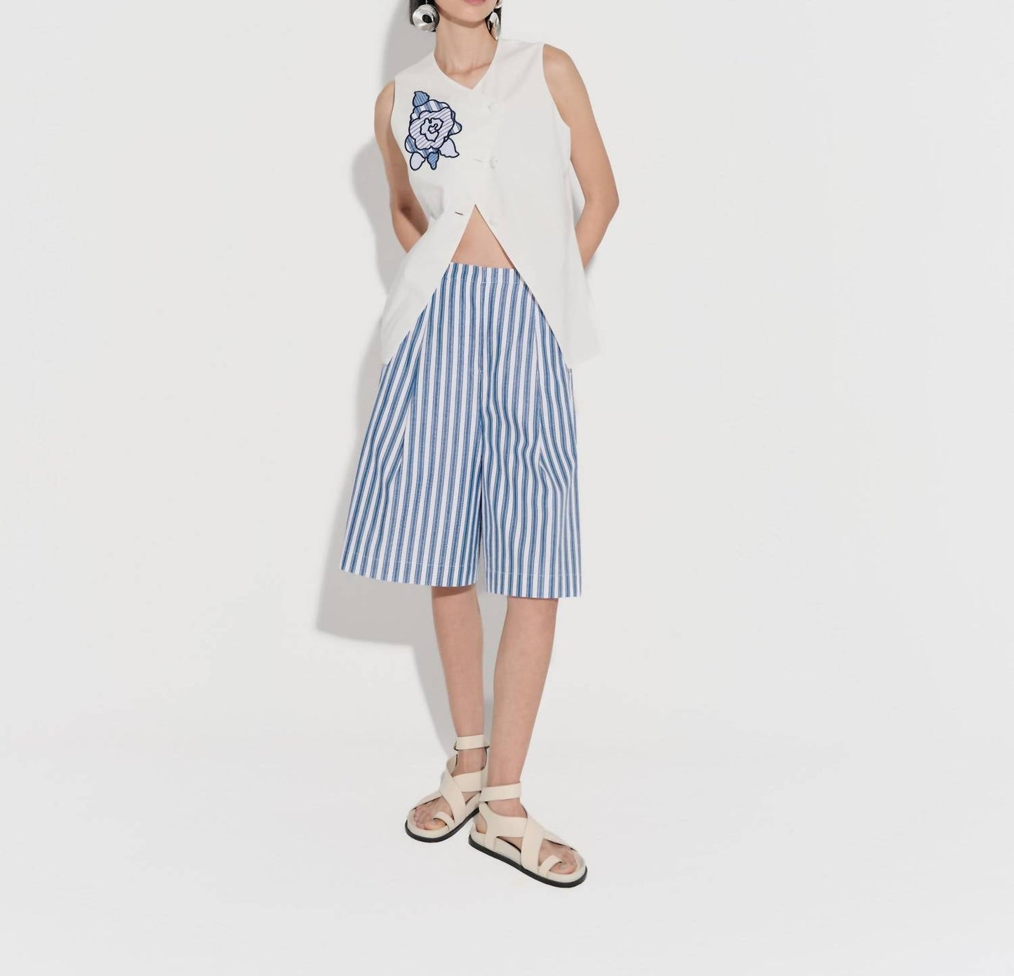 De Loreta - Pluma Vest