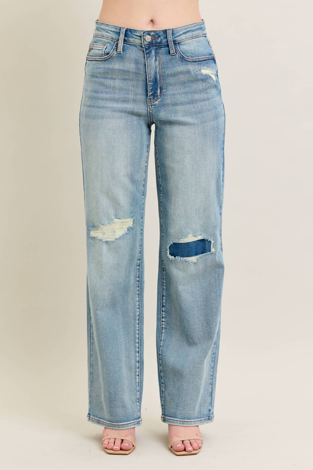 judy-blue-destroy-and-knee-patch-straight-jean