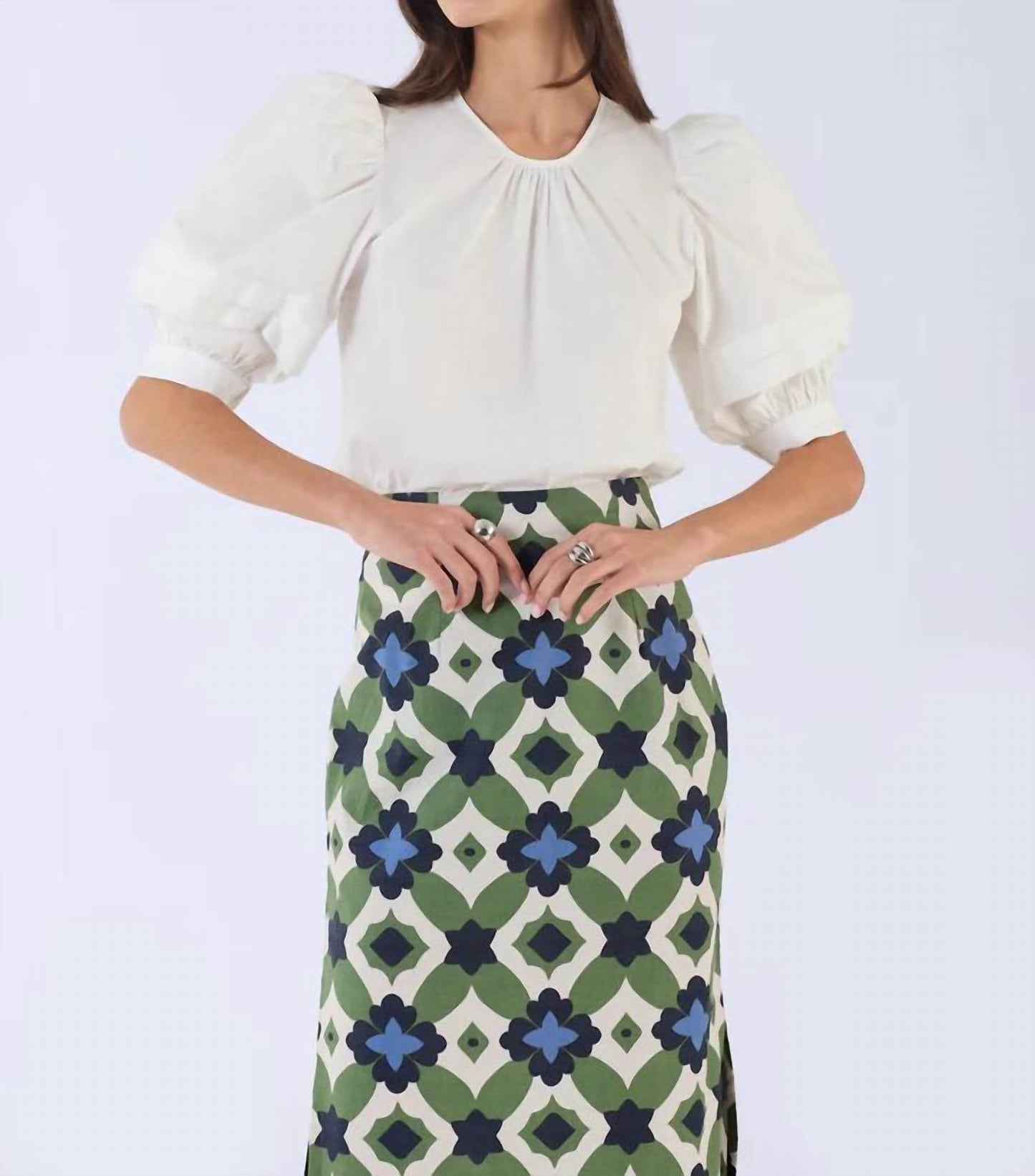 Beyond By Vera - Lily Puff Sleeve Top
