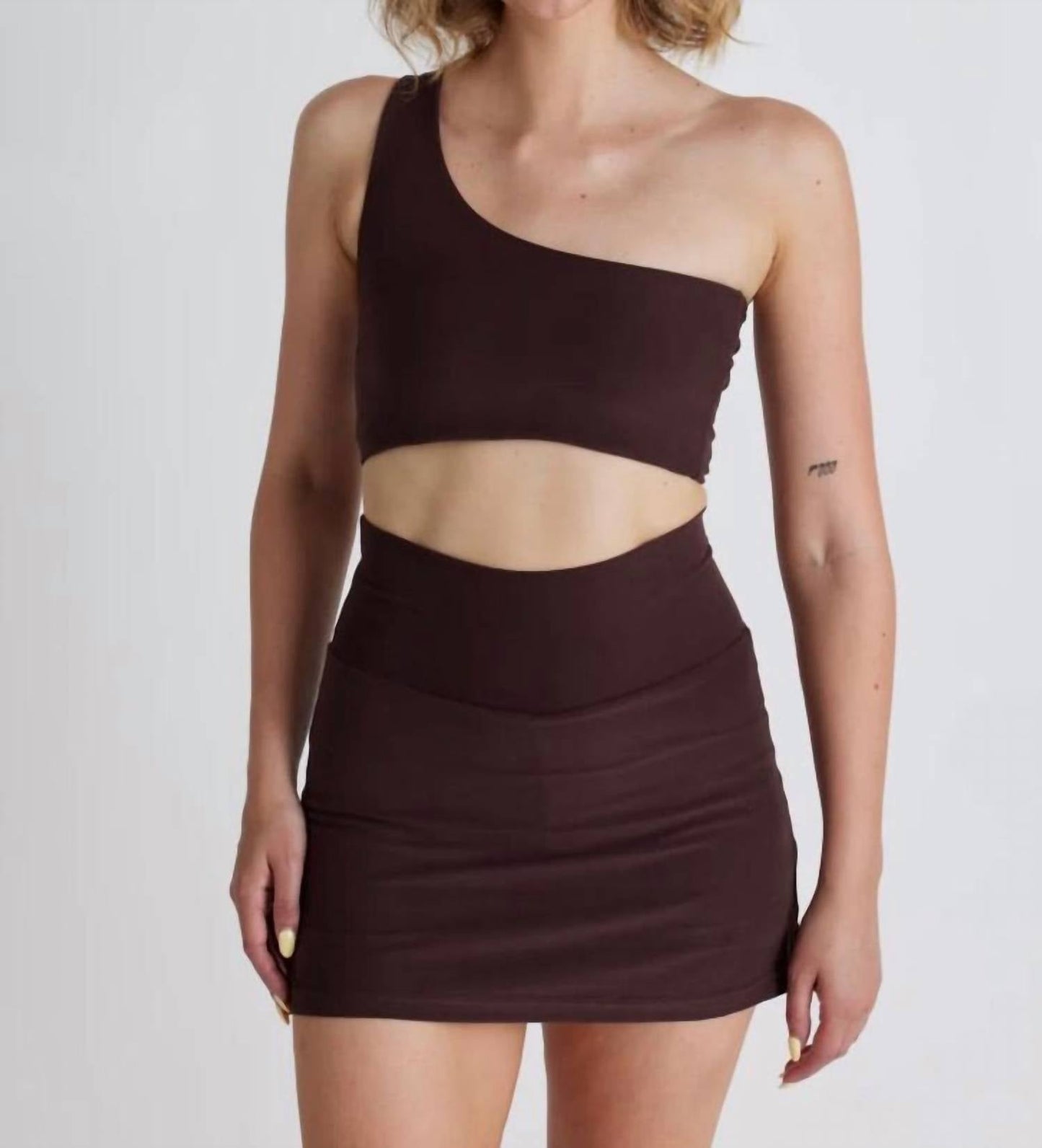 Wolven - Active One Shoulder Top