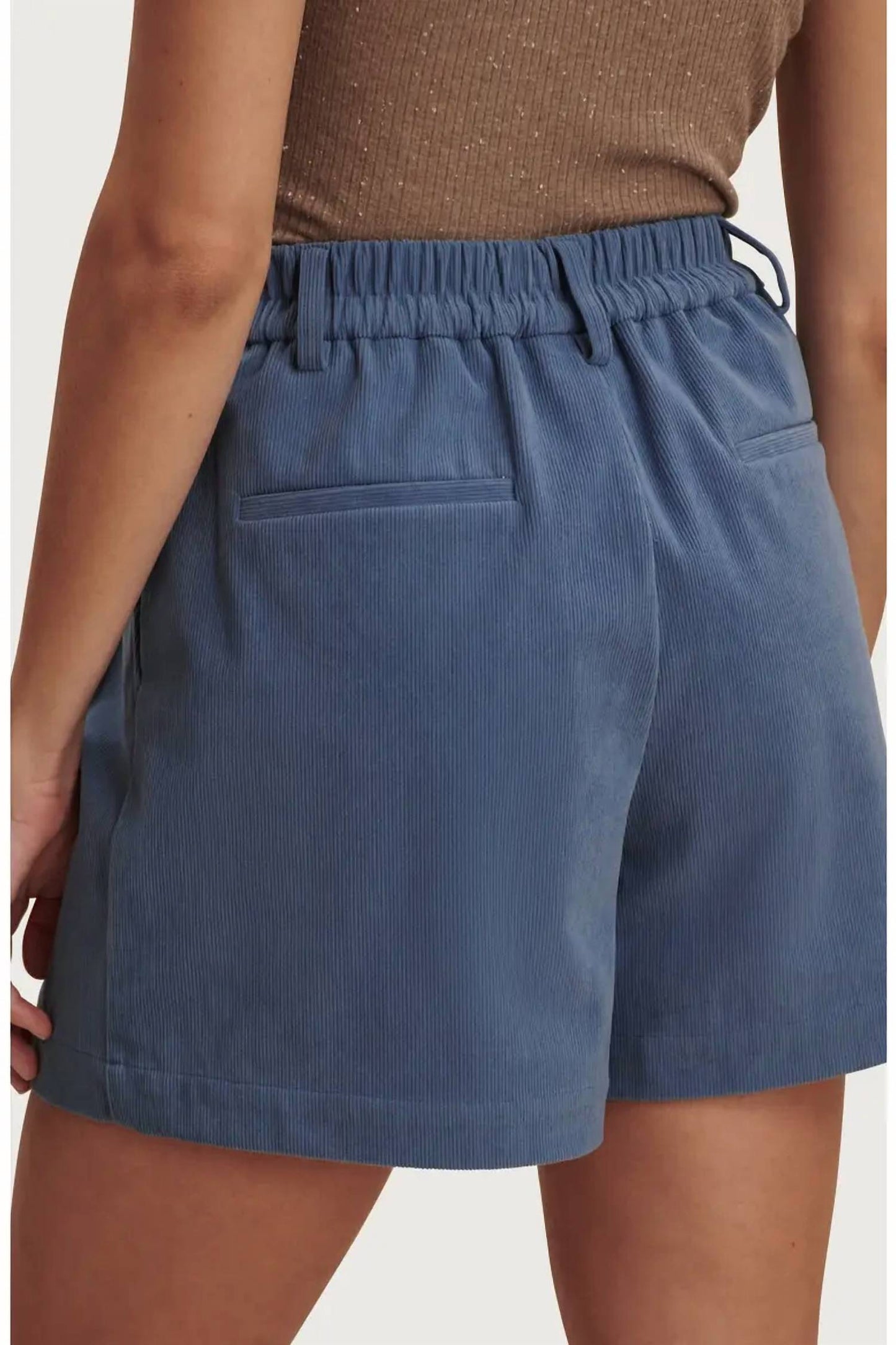 Varley - Jorden Pleat Short