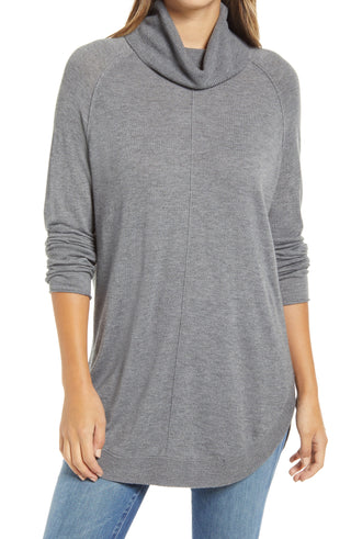 Caslon(R) Turtleneck Tunic Sweater in Grey Dark Heather at Nordstrom, Size Medium