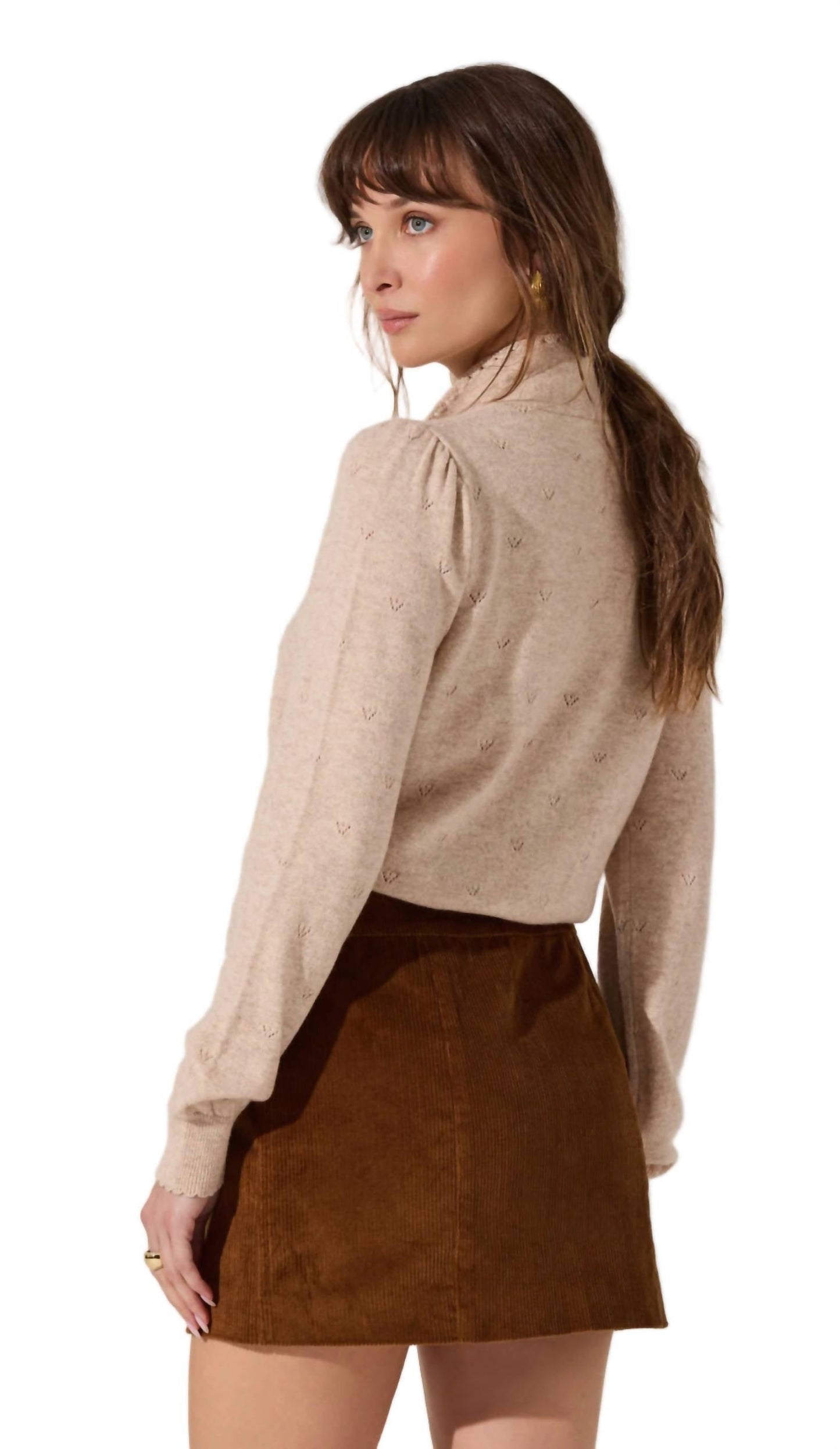 Astr - Ovalia Long Sleeve Sweater