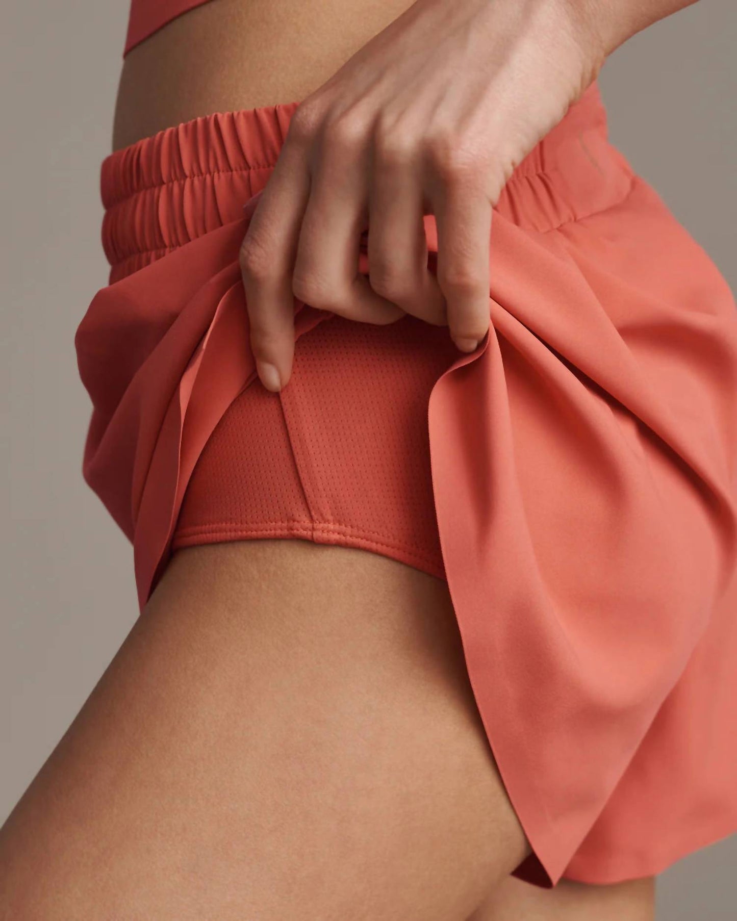 Rhone - Mirage Play Short