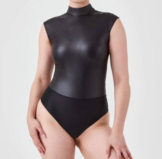 Spanx - Body com gola falsa e efeito couro