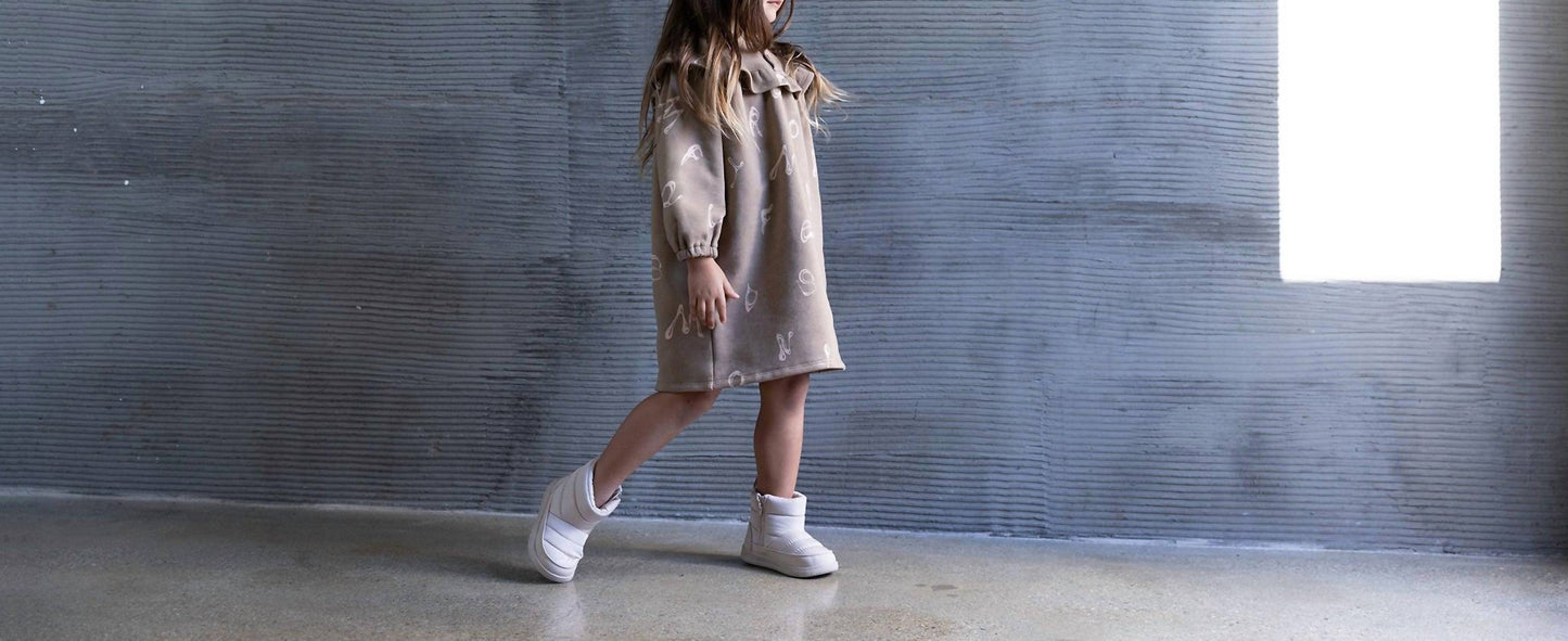 Omamimini - Girl's Terry Dress With Ruffled Yolk