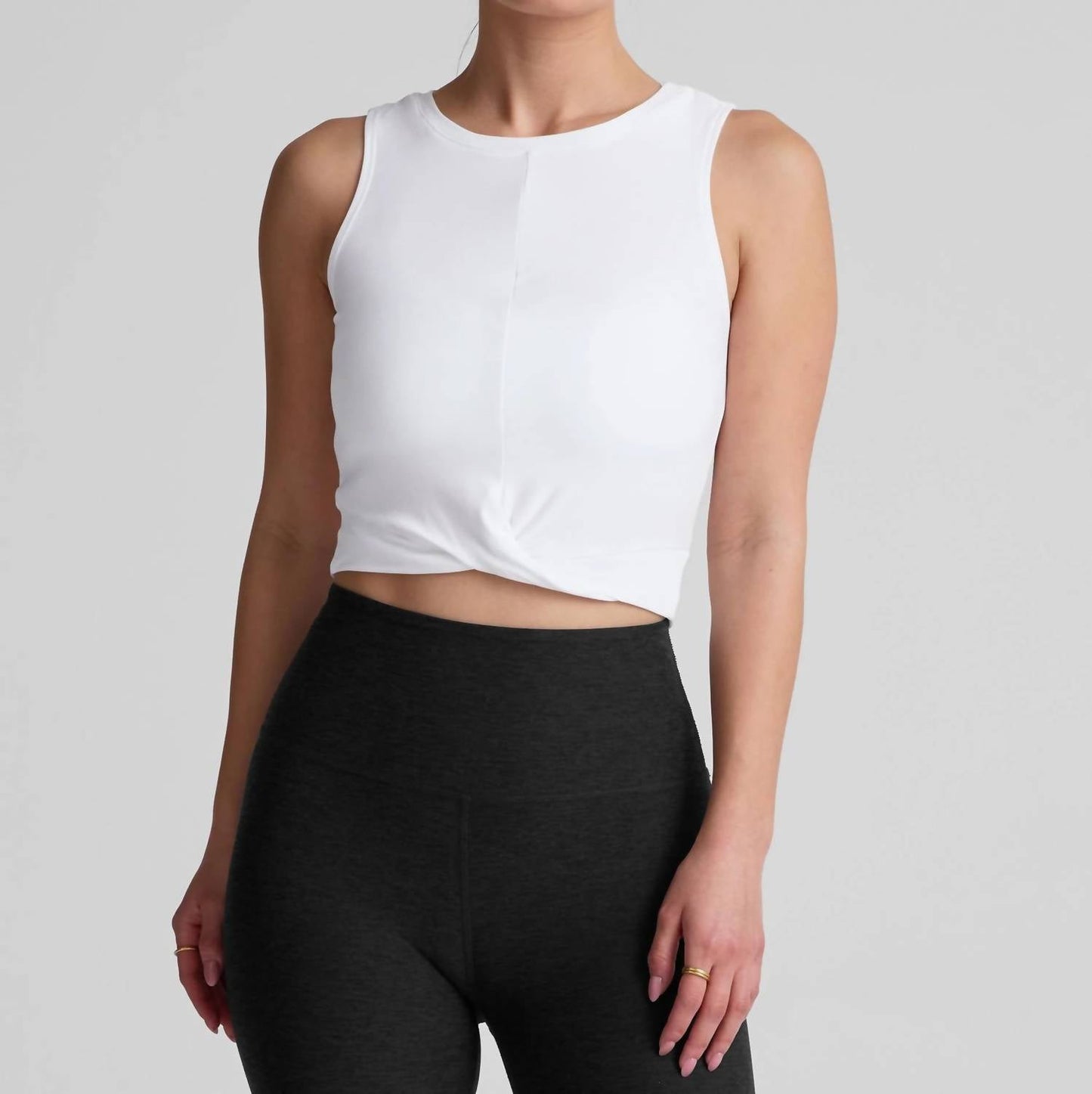 Beyond Yoga - Featherweight Center Stage Cropped Tank