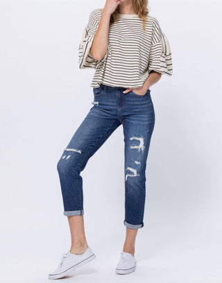 Judy Blue - Calça Jeans Boyfriend com Patch Térmico